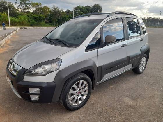 FIAT IDEA 1.8 MPI ADVENTURE 16V FLEX 4P AUTOMATIZADO